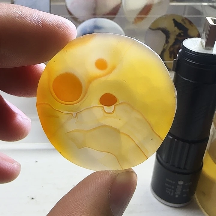 玛瑙/玉髓未镶嵌珠宝奇石