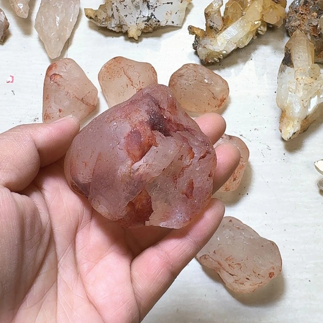 天然水晶原石簇未镶嵌水晶S****a