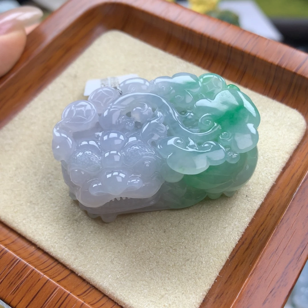 翡翠未镶嵌颈饰翡翠吊坠8