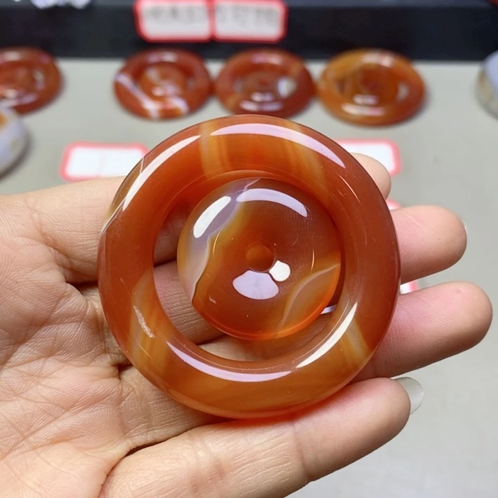 玛瑙/玉髓吊坠(不含链)未镶嵌?*城