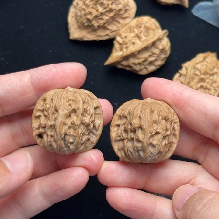 吊坠文玩核桃山地磨盘33.33.30