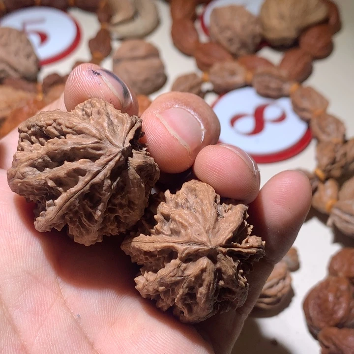 闲***@文玩核桃吊坠东北25