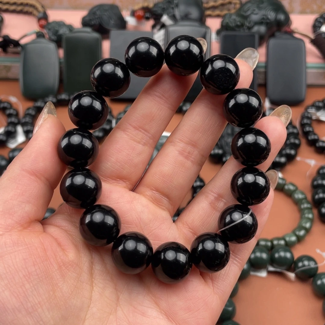 风***周和田玉未镶嵌手链