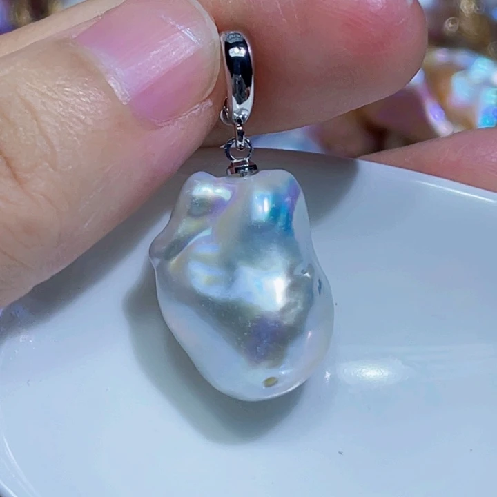 颈饰未镶嵌淡水珍珠