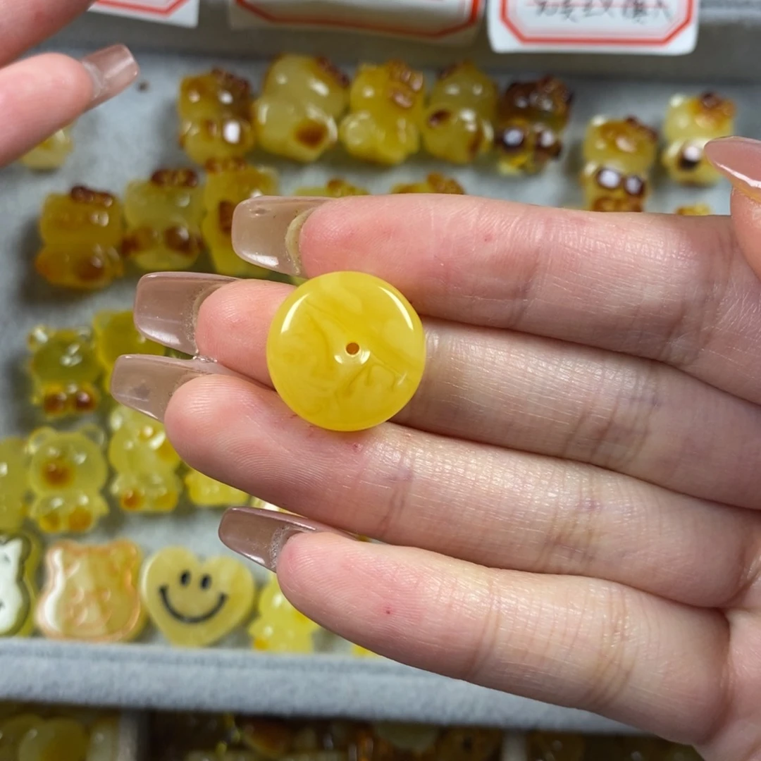 未镶嵌琥珀裸石文平安扣