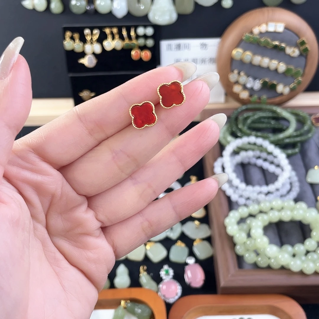 和田玉颈饰银S925镀金镶嵌