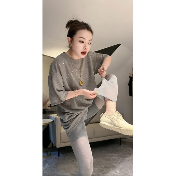 欧货2025春夏新款轻薄透气超薄水晶外穿百搭显瘦时髦九分打底裤女