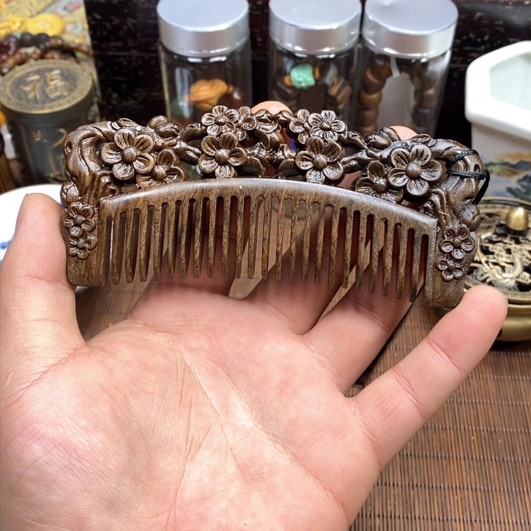 大叶紫檀（黑酸枝木类）