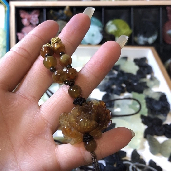 岫玉未镶嵌岫玉挂件