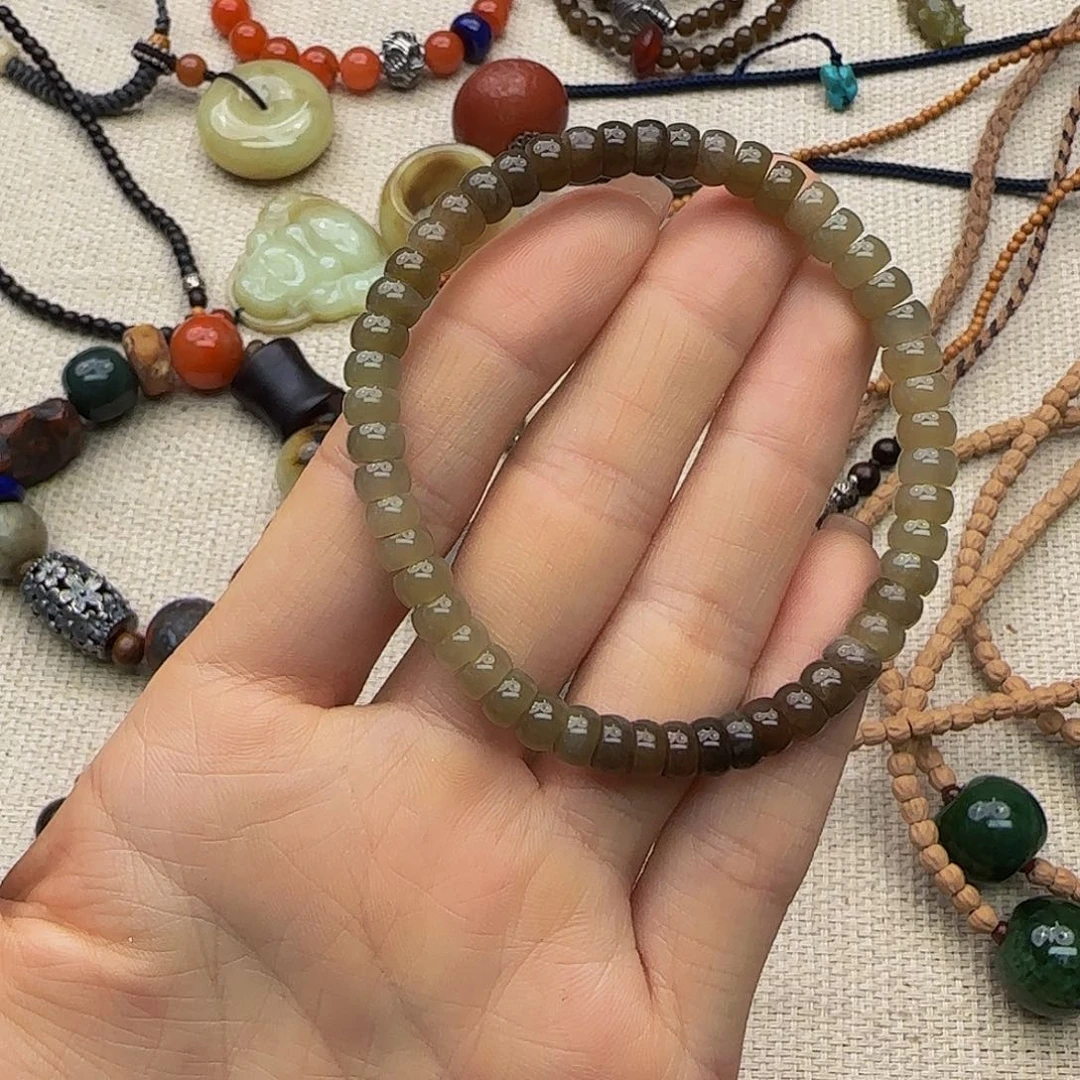 手链未镶嵌和田玉（糖玉）非*