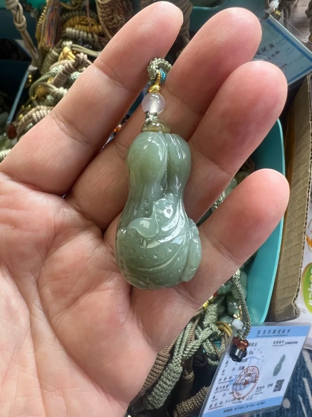 天然和田玉饰品时尚