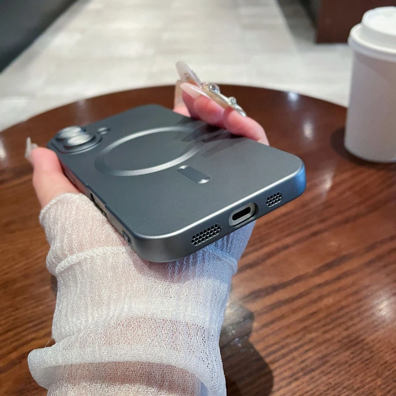 液态金属磨砂全包防摔无线充电手机壳适用iPhone16PROMAX/16PRO/