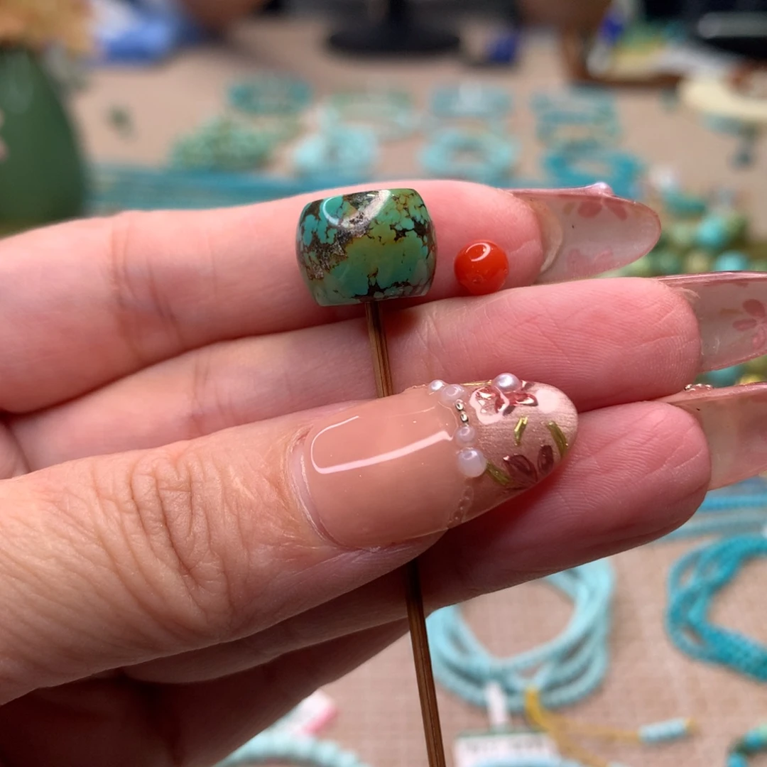 未镶嵌配饰南红玛瑙