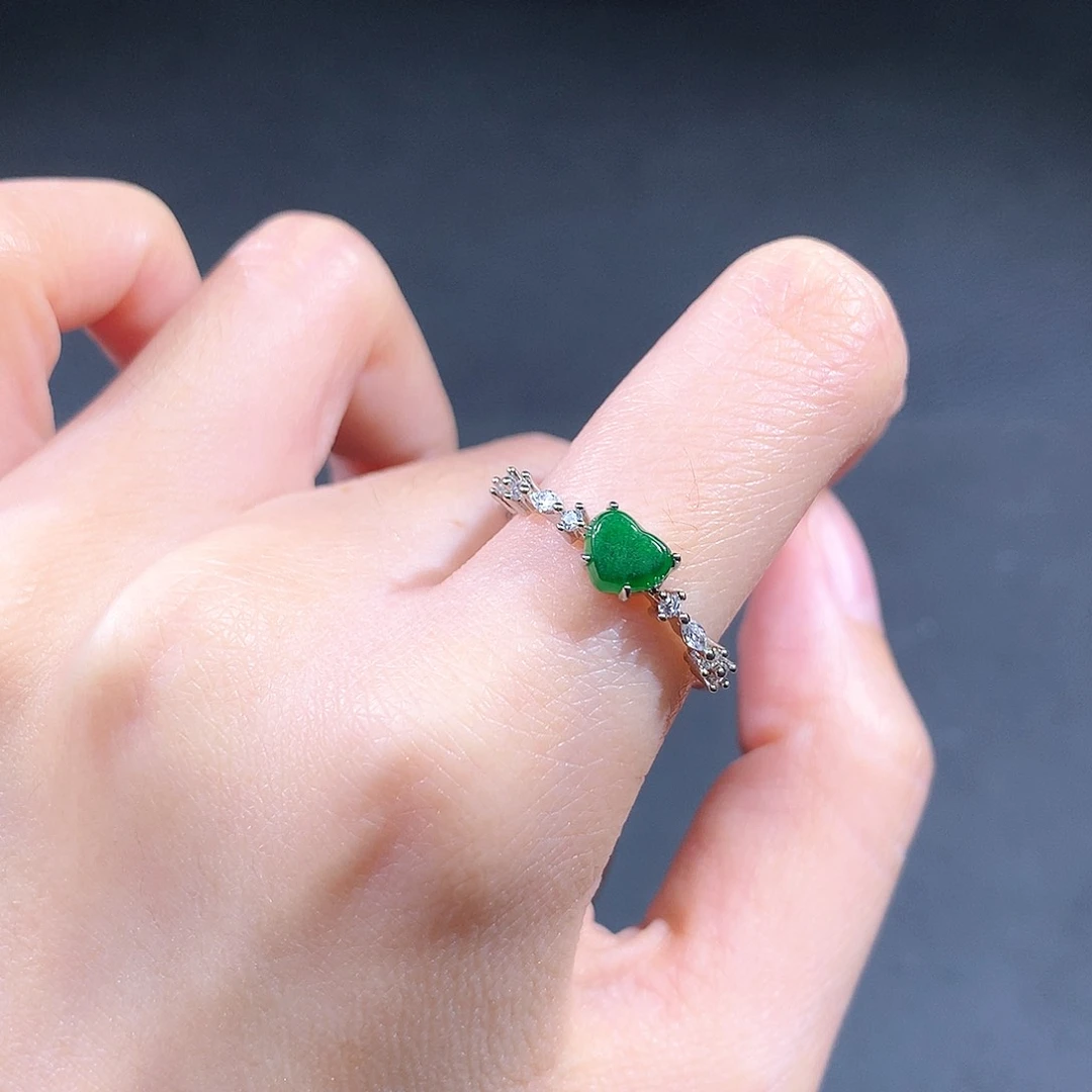 未镶嵌戒指翡翠翡翠