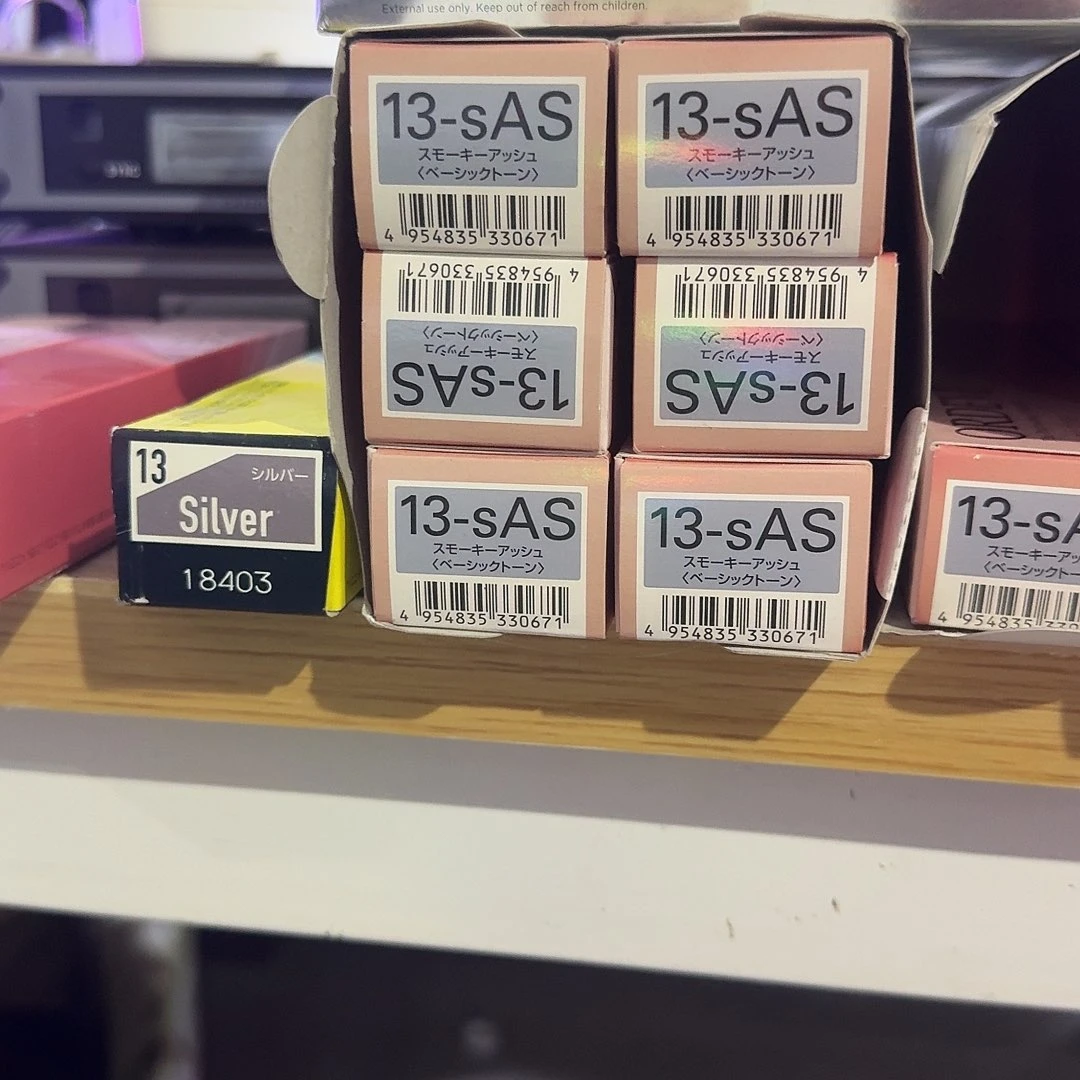 塑料美丽盼13-SAS染膏6支