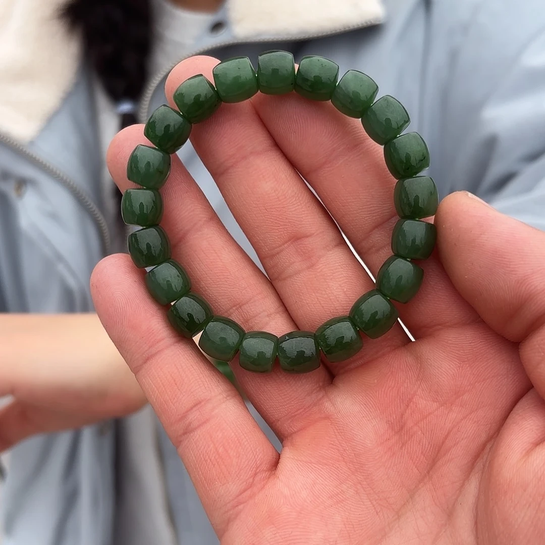 未镶嵌和田玉手链