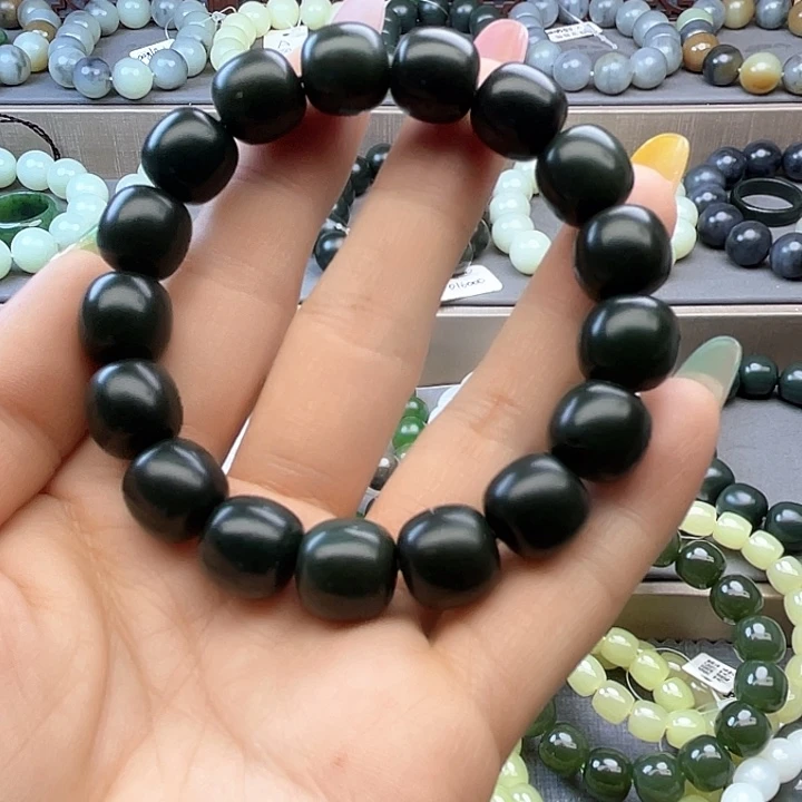 手链未镶嵌和田玉