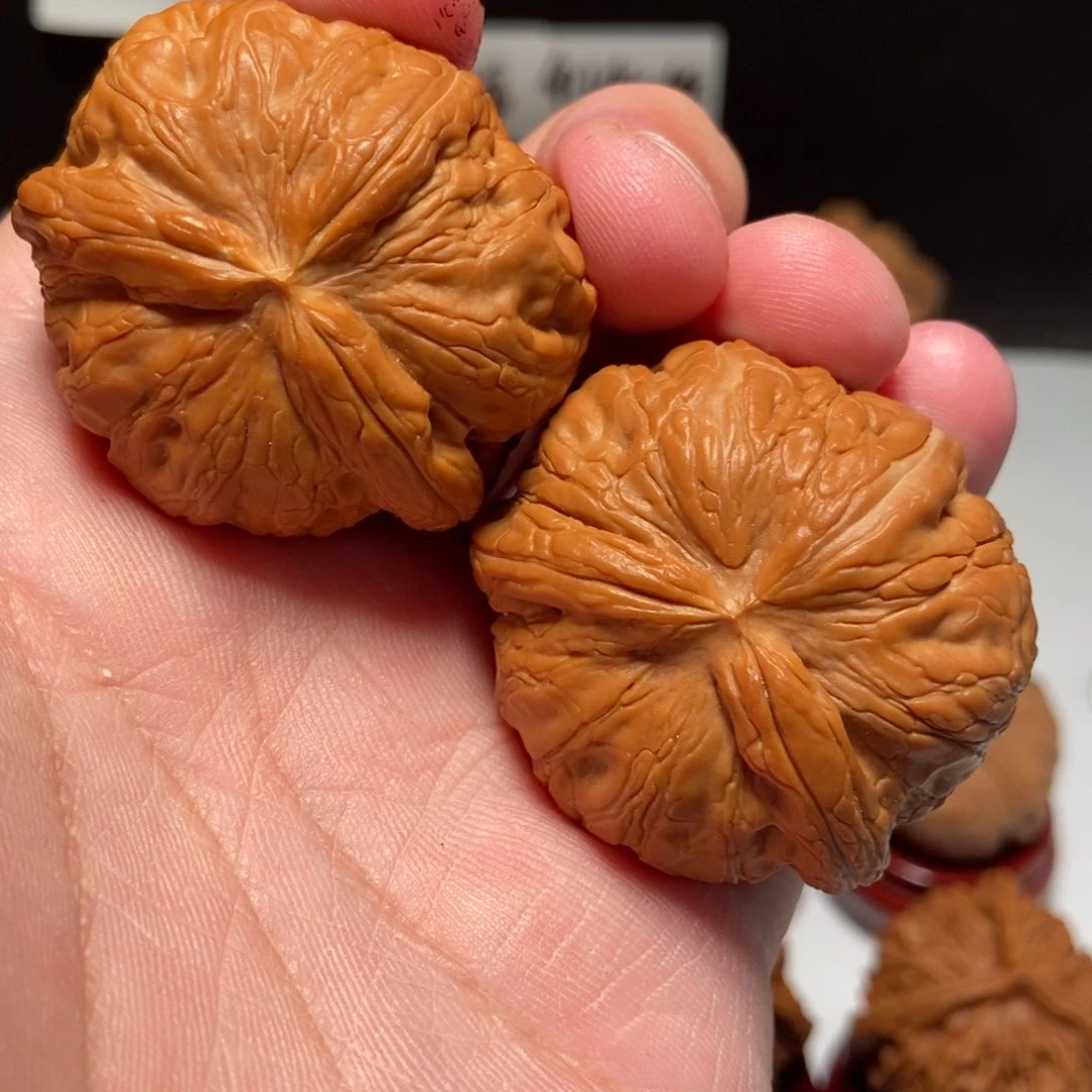 吊坠文玩核桃莫*提元宝