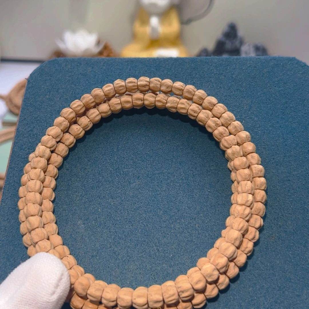 柏香籽/百香籽吊坠“**”龙脊莲花