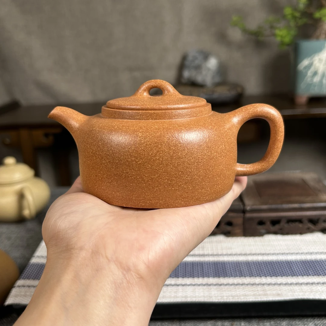 原矿紫砂壶，老宕口金黄段，曼生井栏容量180c，全手工制作