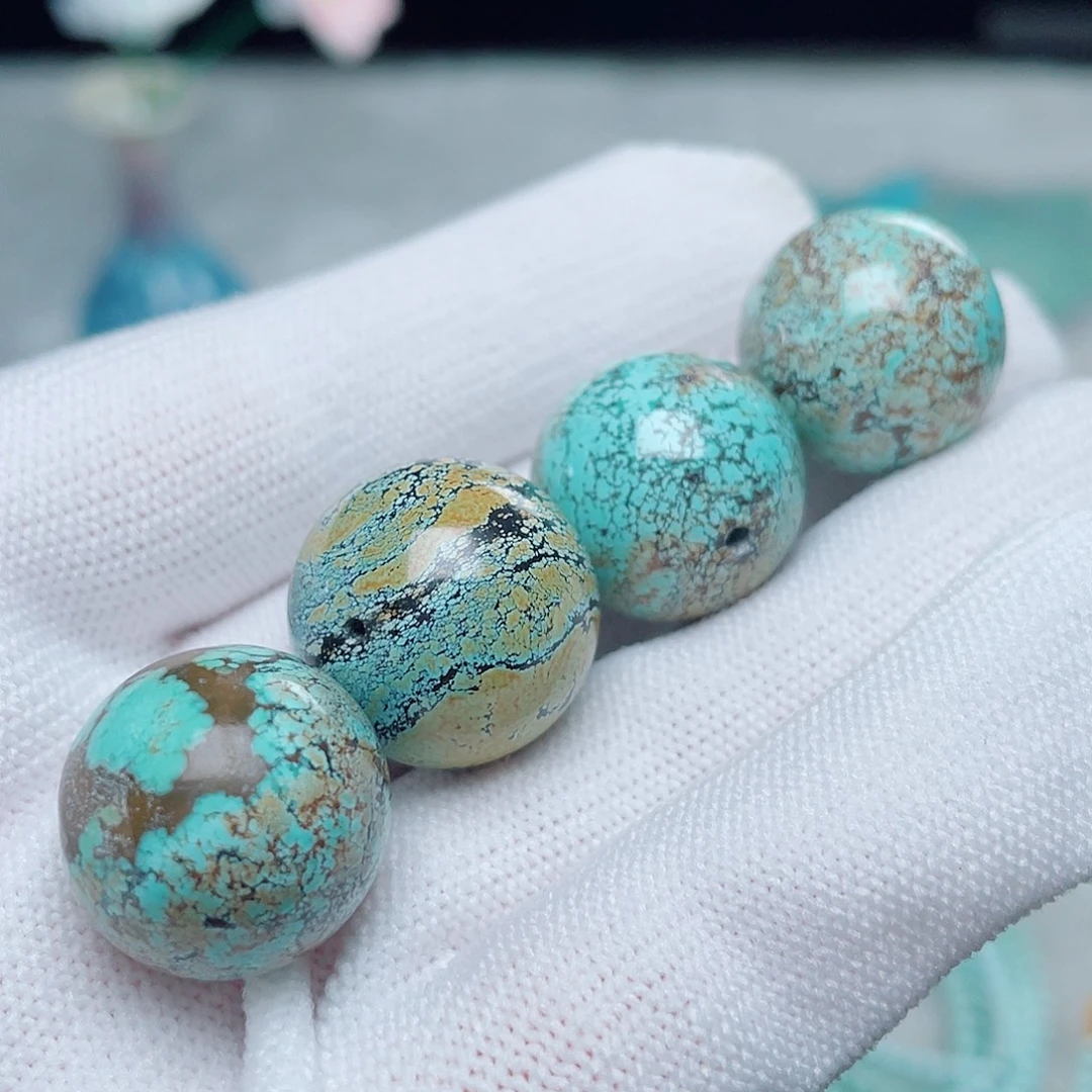 宝***宝绿松石未镶嵌珠宝奇石