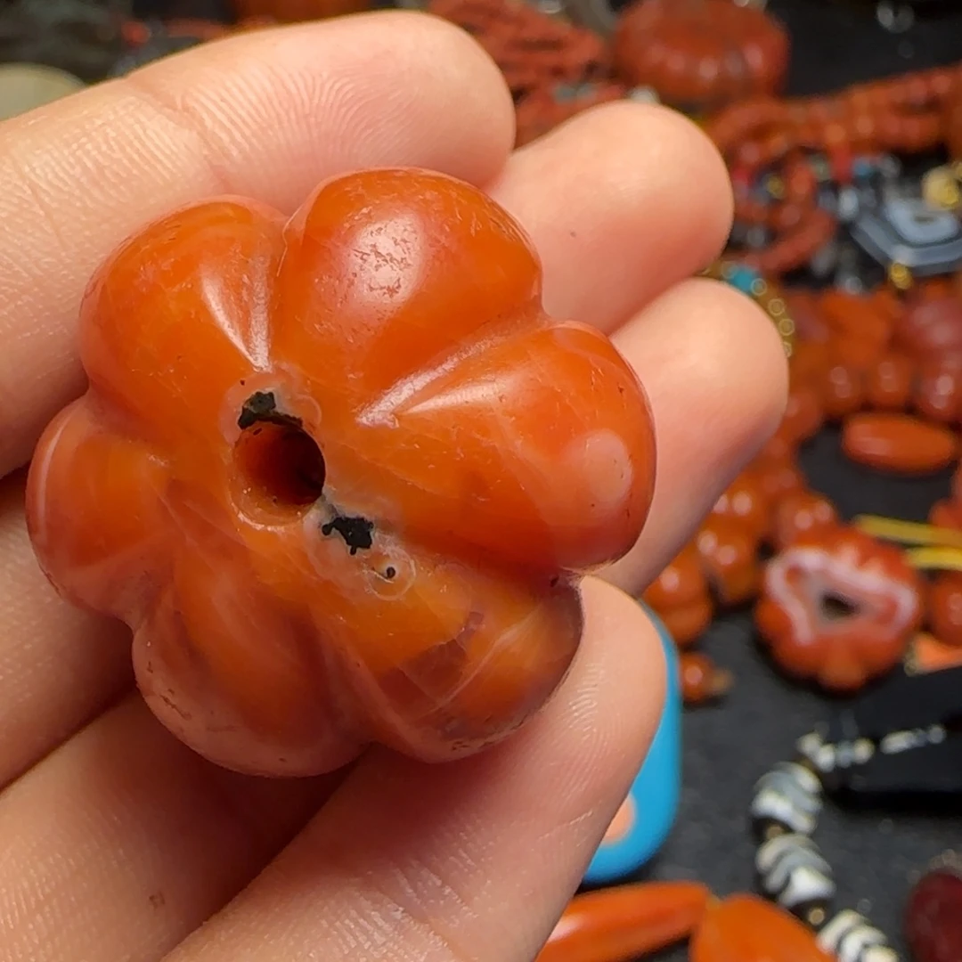 云***J颈饰玻璃保山好看