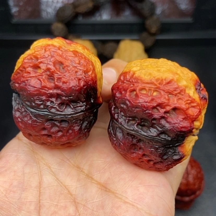 【闪购商品】文玩核桃把件43尺七彩肥蟾