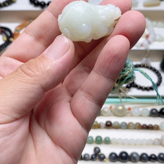 和田玉未镶嵌手链