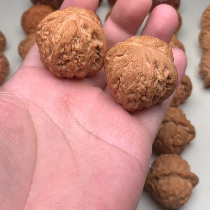 文玩核桃吊坠御尊42