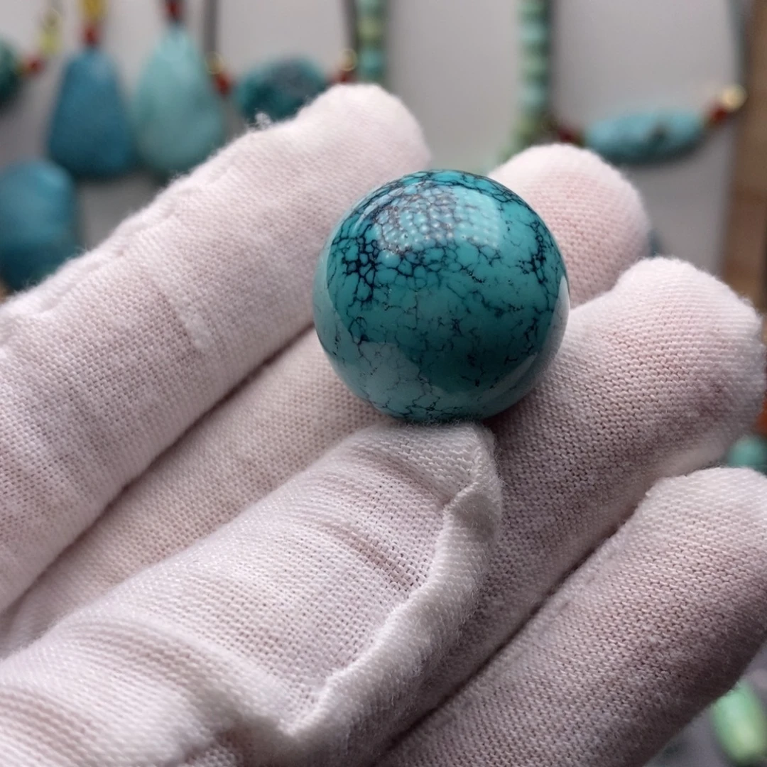 绿松石未镶嵌挂件