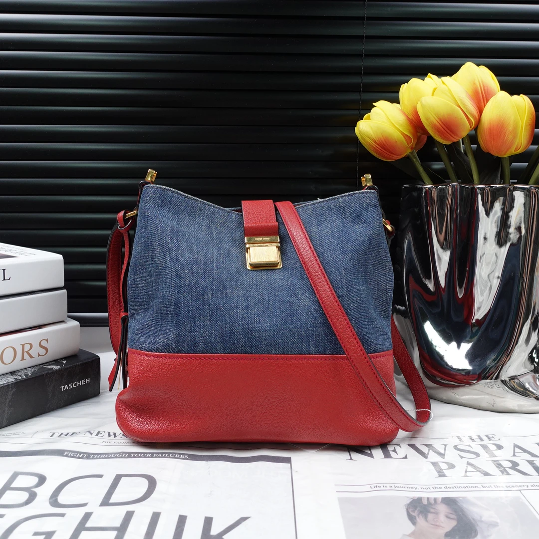 95新 MIU MIU/缪缪 单肩包/T20315741