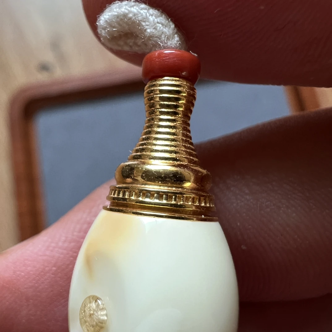 天然原矿蜜蜡三通金塔配饰瓷白拉丝沁色虎皮纹款式多样