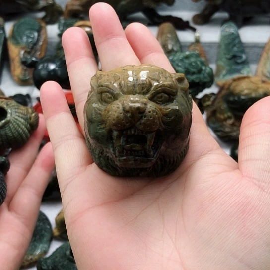 岫岩河磨玉（透闪石质玉）把件未镶嵌