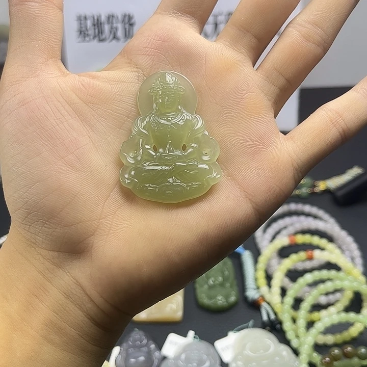 颈饰未镶嵌和田玉和田玉的冰晴水的观音