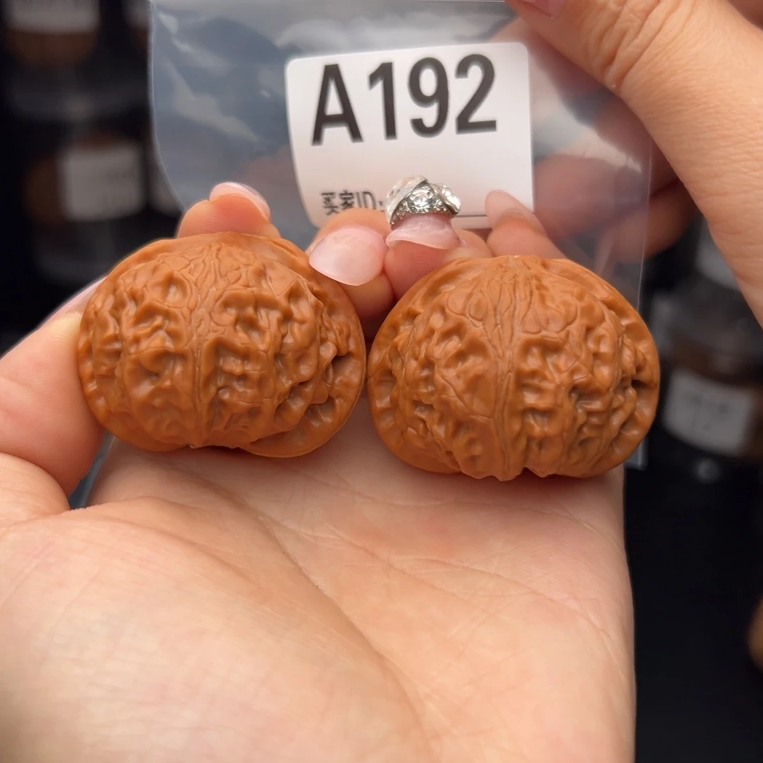 文玩核桃吊坠宫灯42全品