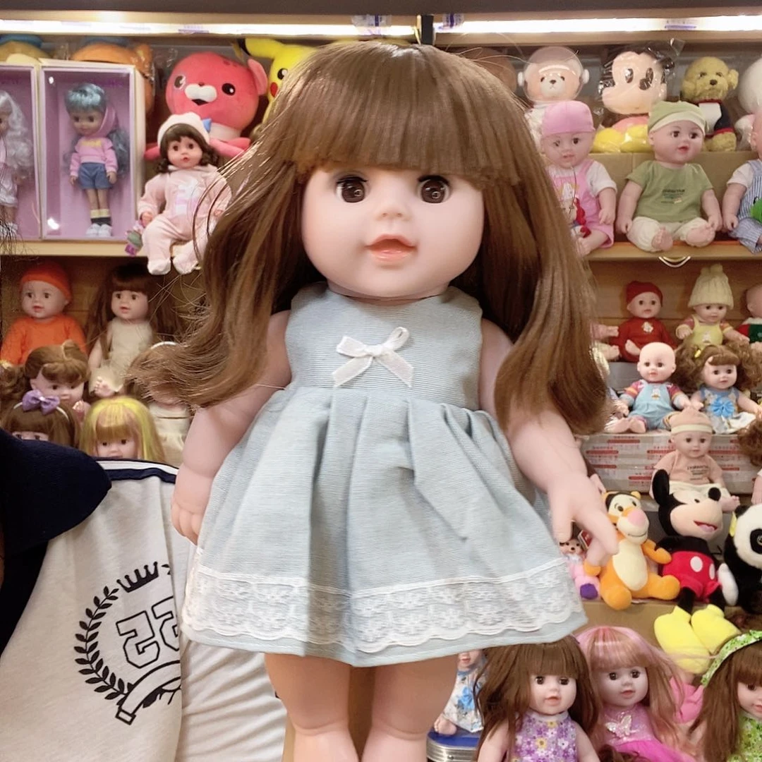 塑料软糖胶娃娃玩具