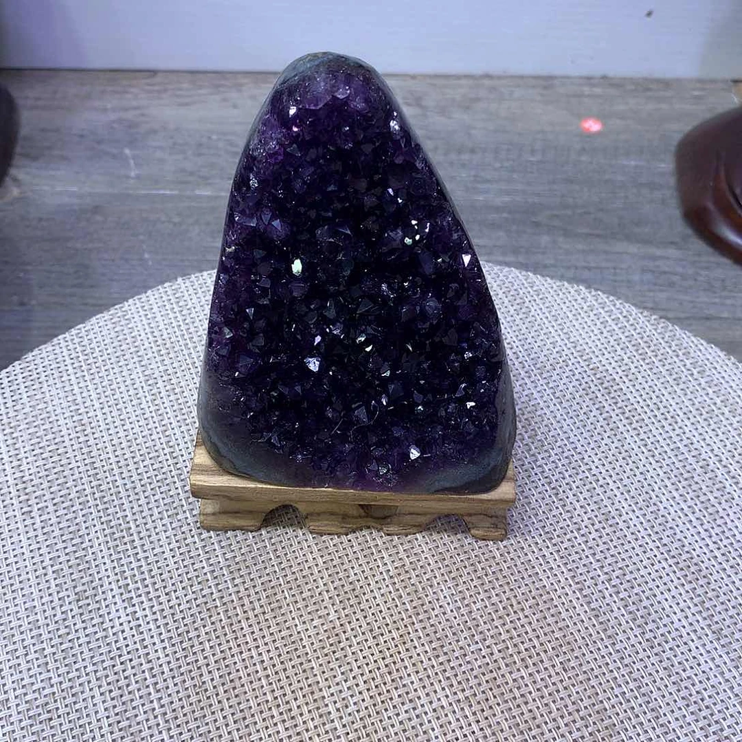 紫晶大型摆件（非配饰）未镶嵌生**凡