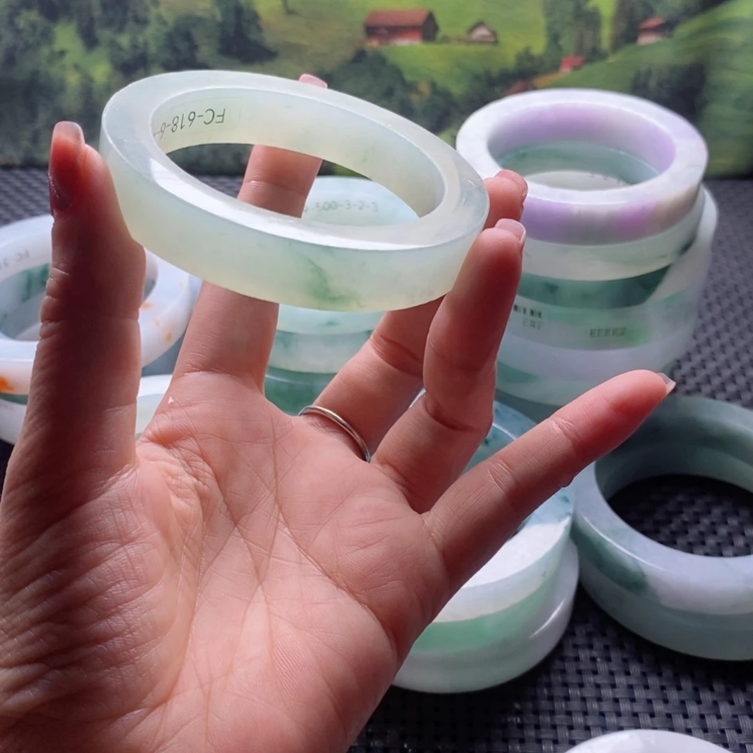 定制翡翠翡翠手镯未镶嵌?***