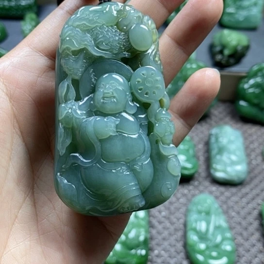 【闪购商品】颈饰未镶嵌和田玉艾*