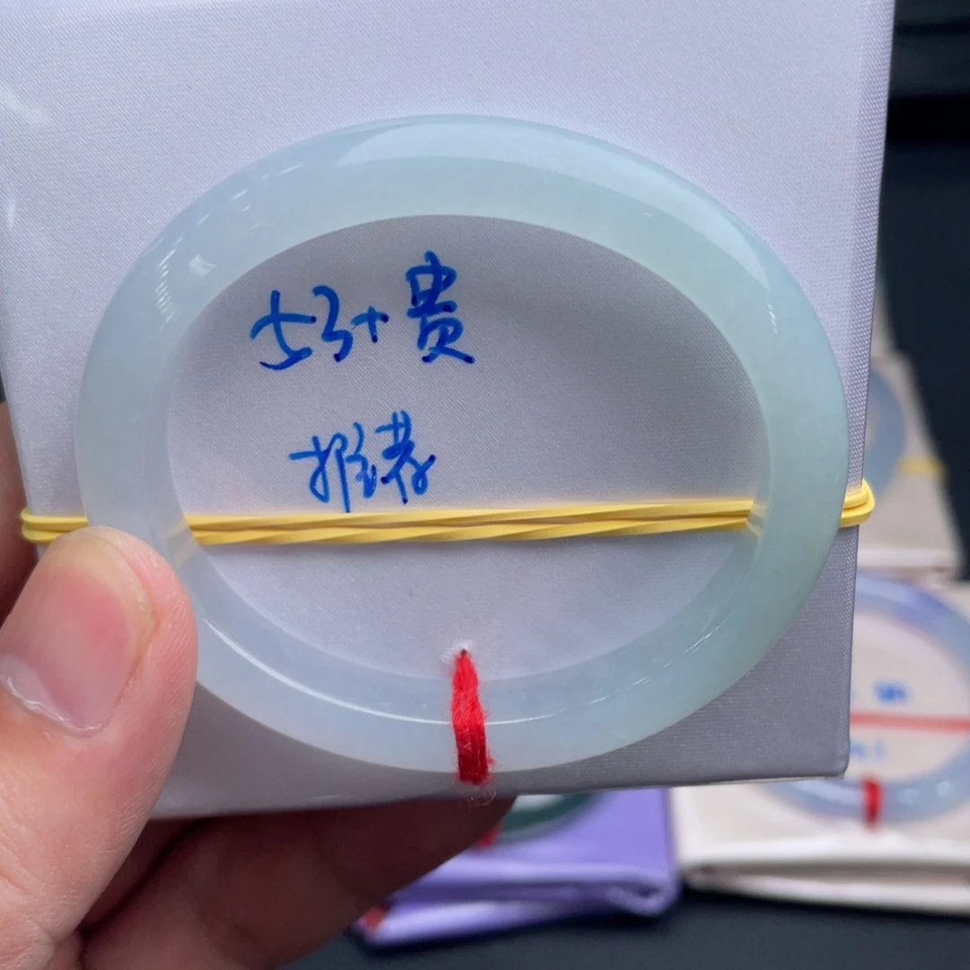 未镶嵌手镯翡翠翡翠手镯