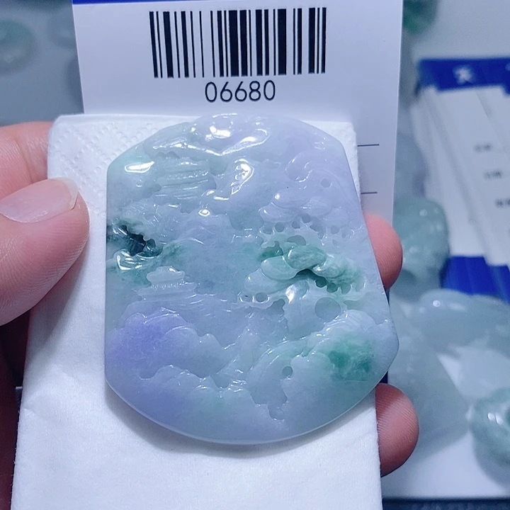 翡翠未镶嵌颈饰天光墟翡翠市场现金代购