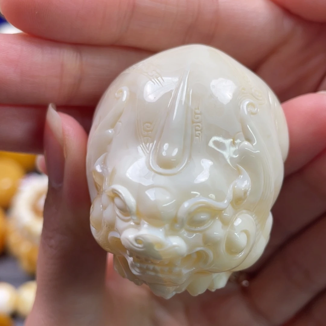 琥珀未镶嵌裸石琥珀蜜蜡