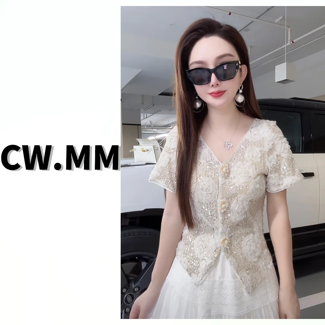 CW.MM 高级感亮片立体拼花开扣上衣