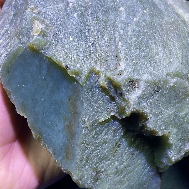 未镶嵌和田玉（糖玉）珠宝半成品