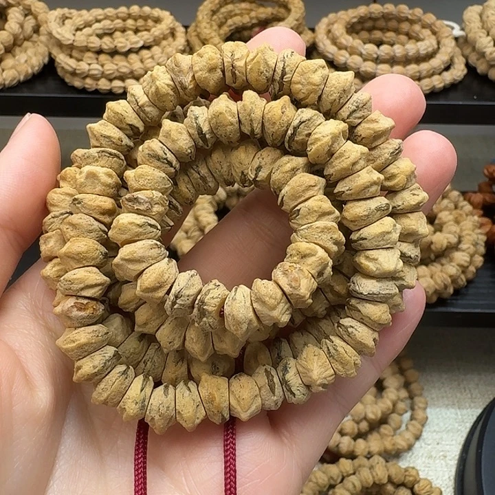 红***哥吊坠柏香籽/百香籽