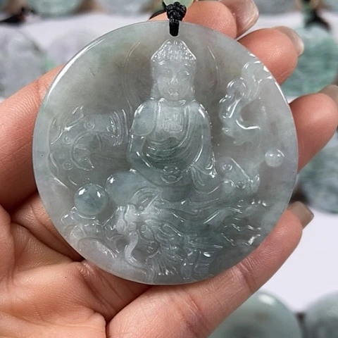 翡翠颈饰未镶嵌玉龙大日如来福利