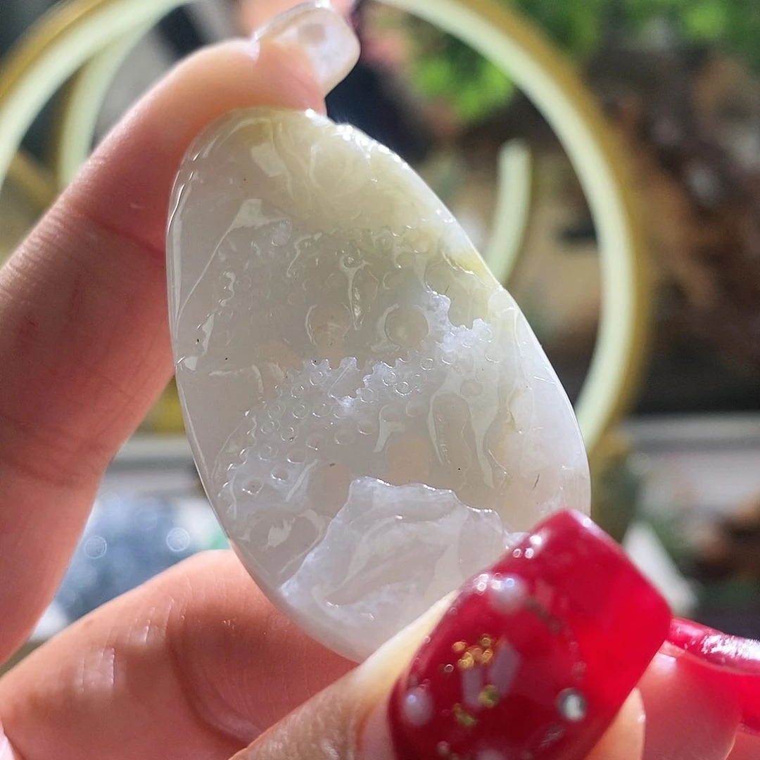 【闪购商品】翡翠颈饰未镶嵌山水