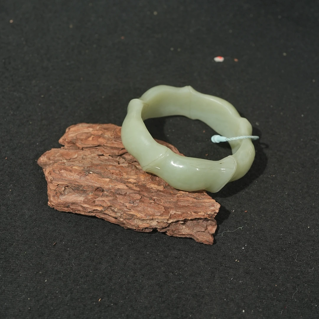 12.27香港王老板-和田玉手镯6z27