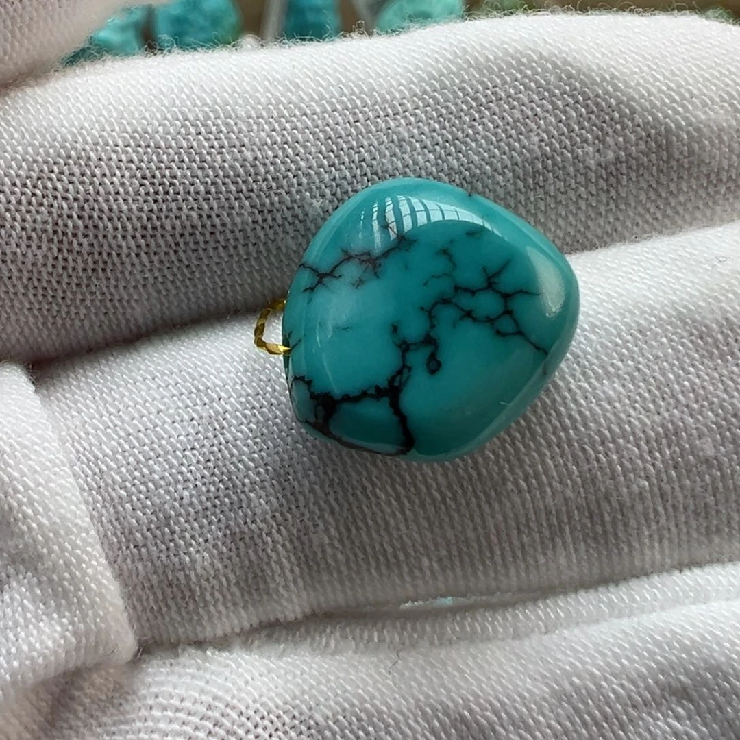 绿松石未镶嵌配饰