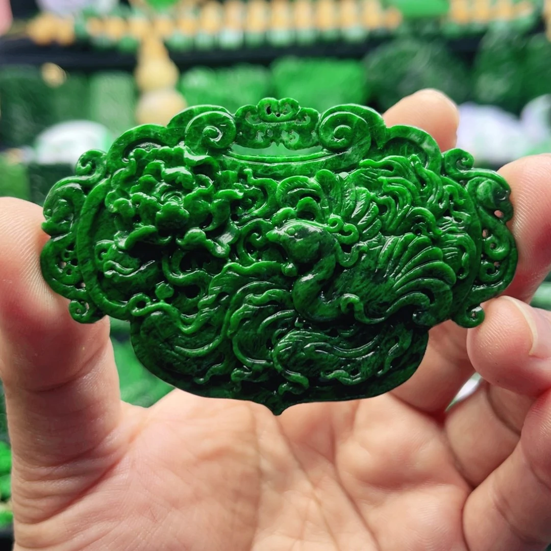 翡翠未镶嵌颈饰吊坠